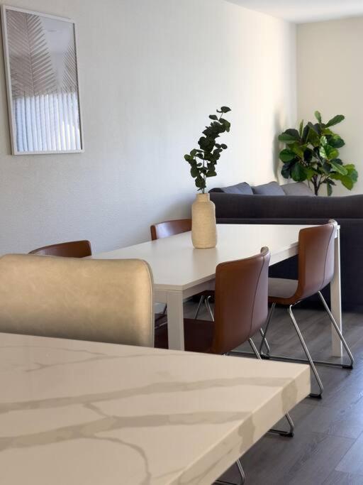 Modern Retreat 1 Mi. From Disney Anaheim Eksteriør bilde